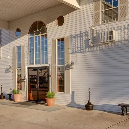Howard Johnson By Wyndham Branson Theatre District